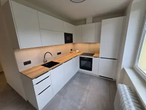 Pronájem bytu 2+1, Praha - Dejvice, Generála Píky, 52 m2