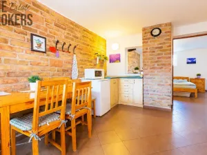 Prodej ubytování, Březí, 157 m2