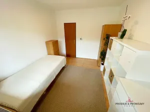 Pronájem bytu 1+1, Praha - Libeň, Za vodárnou, 30 m2