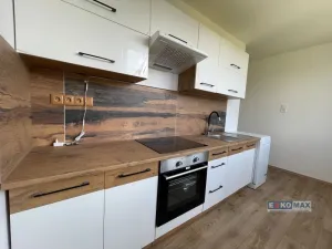 Pronájem bytu 3+1, Břeclav - Charvátská Nová Ves, Na Valtické, 70 m2