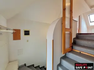 Pronájem bytu 2+1, Plzeň, Hluboká, 52 m2