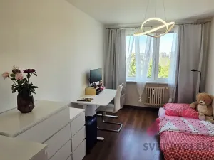 Pronájem bytu 2+kk, Praha - Kobylisy, Kaňkovského, 44 m2