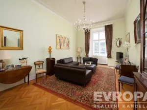 Prodej bytu 2+kk, Praha - Staré Město, Smetanovo nábřeží, 77 m2