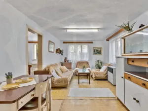 Prodej rodinného domu, Chvaletice, 309 m2