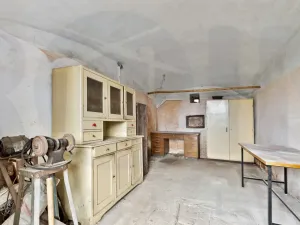Prodej rodinného domu, Chvaletice, 309 m2