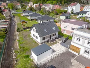 Pronájem rodinného domu, Dubí, Zahradní, 160 m2