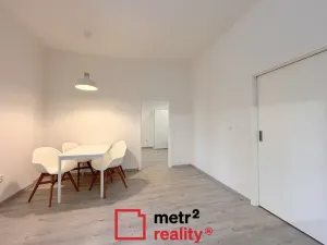 Pronájem bytu 1+kk, Olomouc, Dobrovského, 50 m2