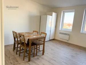 Pronájem bytu 3+kk, Nymburk, Komenského, 65 m2
