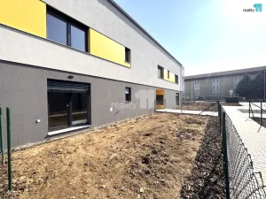 Pronájem bytu 1+kk, Dobřichovice, Pražská, 35 m2