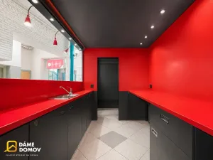 Pronájem obchodního prostoru, Hodonín, Masarykovo nám., 20 m2