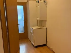 Pronájem bytu 1+1, Praha - Holešovice, Ortenovo náměstí, 40 m2