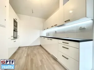Pronájem bytu 2+kk, Plzeň, Živnostenská, 54 m2