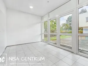 Prodej obchodního prostoru, Jablonec nad Nisou - Mšeno nad Nisou, F. L. Čelakovského, 90 m2