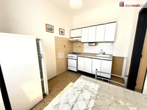 Pronájem bytu 1+1, Uherské Hradiště - Mařatice, Sadová, 38 m2