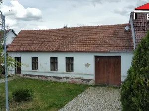 Prodej pozemku pro bydlení, Újezd u Brna, nám. sv. Jana, 705 m2