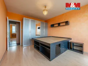 Prodej bytu 3+1, Praha - Kobylisy, Košťálkova, 66 m2