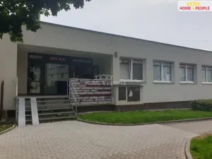 Pronájem obchodního prostoru, Benešov, Nová Pražská, 71 m2