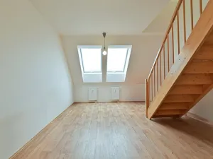 Pronájem bytu 3+kk, Brno, Tkalcovská, 70 m2