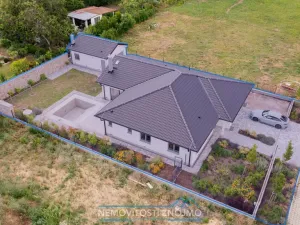 Prodej rodinného domu, Dobšice, Akátová, 217 m2