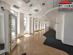 Pronájem obchodního prostoru, Ostrava, Masarykovo náměstí, 331 m2