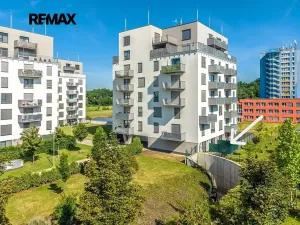 Prodej bytu 1+kk, Praha - Hloubětín, Za černým mostem, 31 m2