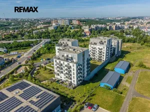 Prodej bytu 1+kk, Praha - Hloubětín, Za černým mostem, 31 m2