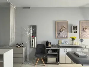 Pronájem obchodního prostoru, Praha - Karlín, Křižíkova, 19 m2