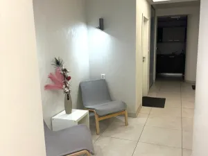 Pronájem obchodního prostoru, Praha - Karlín, Křižíkova, 19 m2