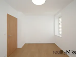 Pronájem bytu 3+1, Liberec, Šafaříkova, 87 m2