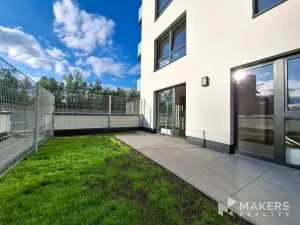 Pronájem bytu 2+kk, Praha - Vysočany, Pod Harfou, 45 m2