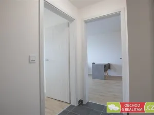 Pronájem bytu 2+kk, Praha, Strančická, 54 m2
