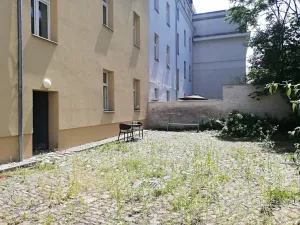Pronájem bytu 1+kk, Praha - Holešovice, Na Maninách, 31 m2