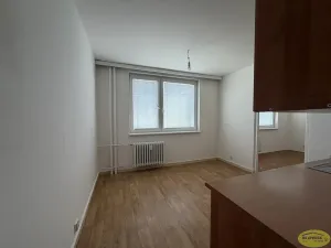 Pronájem bytu 1+1, Kroměříž, Velehradská, 34 m2