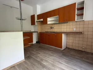 Prodej bytu 3+1, České Budějovice, Pekárenská, 70 m2