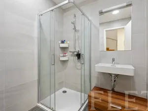 Pronájem rodinného domu, Praha - Jinonice, Nyklíčkova, 217 m2