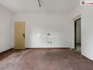 Prodej rodinného domu, Výrov - Hadačka, 280 m2
