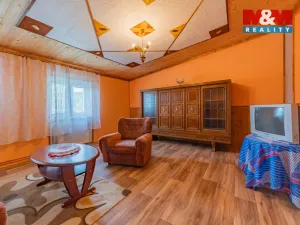 Prodej bytu 3+1, Aš, Nádražní, 65 m2