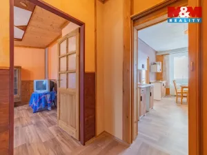 Prodej bytu 3+1, Aš, Nádražní, 65 m2