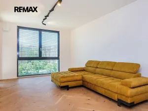 Pronájem bytu 2+kk, Praha - Břevnov, Radimova, 59 m2