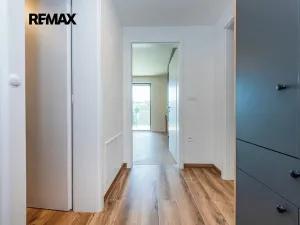 Pronájem bytu 2+kk, Praha - Břevnov, Radimova, 59 m2