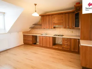 Prodej rodinného domu, Jihlava, Družstevní, 245 m2