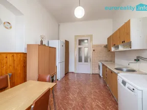 Prodej bytu 2+1, Mariánské Lázně, Hlavní třída, 79 m2