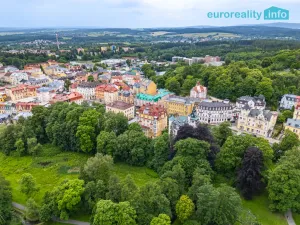 Prodej bytu 2+1, Mariánské Lázně, Hlavní třída, 79 m2