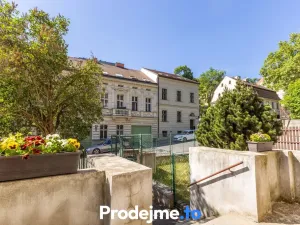 Pronájem bytu 1+1, Praha - Smíchov, Bieblova, 42 m2