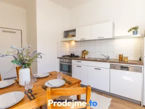 Pronájem bytu 1+1, Praha - Smíchov, Bieblova, 34 m2
