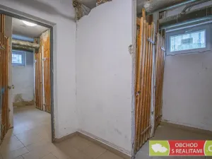 Pronájem bytu 1+kk, Praha - Záběhlice, Jahodová, 25 m2