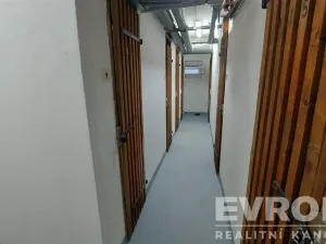 Pronájem bytu 2+1, Praha - Strašnice, Křenická, 65 m2