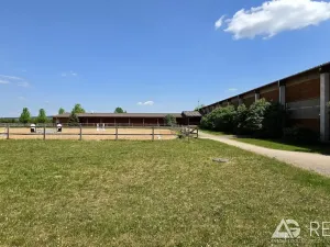 Prodej komerčního pozemku, Úžice, 68855 m2