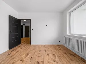 Prodej bytu 3+1, Toužim, Na Zámecké, 67 m2