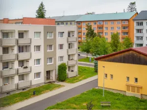 Prodej bytu 3+1, Toužim, Na Zámecké, 67 m2
